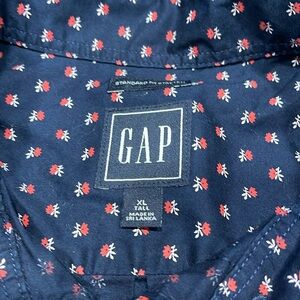 Gap short sleeve button down